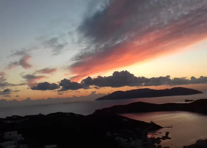 Maria's View Delux Apartment Chora