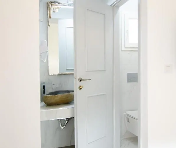 Maria's View Delux Apartment *